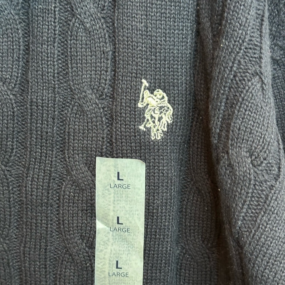 U.S Polo Assn. Men's Navy Pull Over Sweater, size Large, NWT - Picture 3 of 7